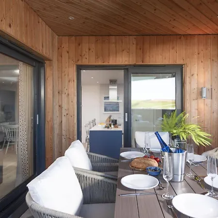 Harlyn Penthouse, Harlyn Bay Holiday home Saint Merryn