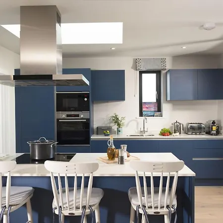 Harlyn Penthouse, Harlyn Bay