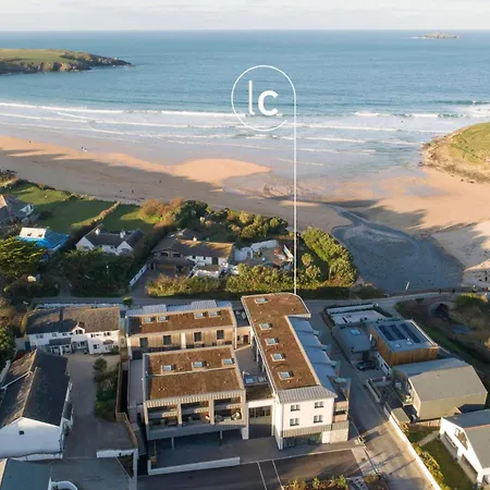 Harlyn Penthouse, Harlyn Bay Holiday home *